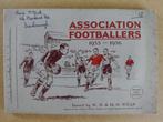 Association Footballers 1935-1936 album cigarette cards comp, Verzamelen, Sportartikelen en Voetbal, Ophalen, Gebruikt, Buitenlandse clubs