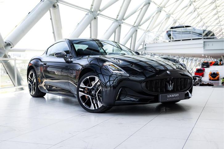 Maserati GranTurismo AWD Folgore 92.5 kWh | Sonus Faber High, Auto's, Maserati, Bedrijf, Te koop, Granturismo, 360° camera, 4x4