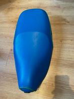 Vespa lx zadel blauw met groene stiksels nieuwstaat, Motoren, Ophalen of Verzenden