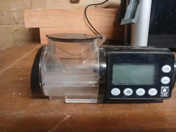 JBL autofood apparaat voor aquarium beschikbaar voor biedingen