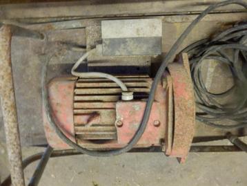 zware elektromotor op krachtstroom 1430 t/pm beschikbaar voor biedingen
