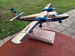 Twin Otter model 1:50 vintage, Ophalen of Verzenden, Zo goed als nieuw, Schaalmodel