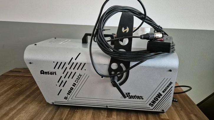 Antari S-100 II Sneeuwmachine - Perfect voor Events!, Muziek en Instrumenten, Licht en Laser, Gebruikt, Rookmachine, Ophalen of Verzenden
