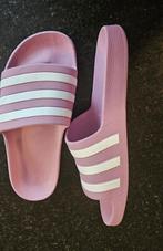 Adidas Slippers maat 7 - Zo goed als nieuw!, Slippers, Adidas, Ophalen of Verzenden, Zo goed als nieuw