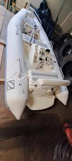 Zodiac projet 420 voor de liefhebber, Watersport en Boten, Ophalen, Zo goed als nieuw, Motorboot