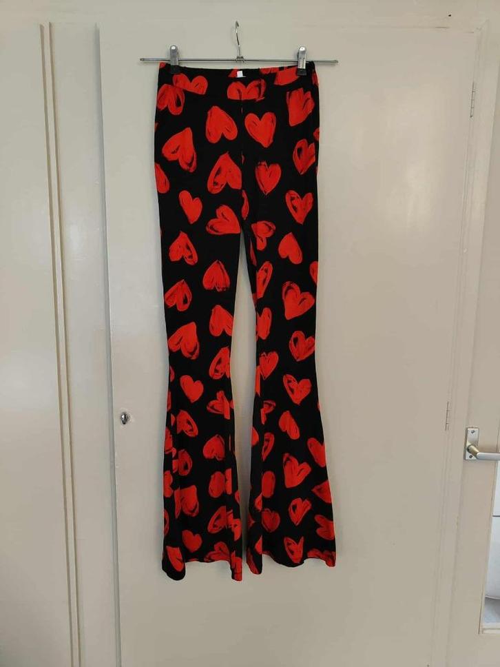 Stieglitz flared broek met hartjes collectors item maat S, Kleding | Dames, Broeken en Pantalons, Zo goed als nieuw, Zwart, Lang