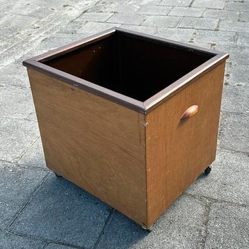 Retro vintage verkleedkist speelgoed LEGO kist bak beschikbaar voor biedingen