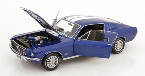 1:12 Ford Mustang GT Fastback – 1968 – Blauw metallic, Hobby en Vrije tijd, Modelauto's | 1:5 tot 1:12, Nieuw, Auto, 1:9 t/m 1:12