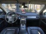 Volvo V70 2.5FT Momentum Youngtimer | Leder | Navi | Bluetoo, Auto's, Gebruikt, Zwart, Onderhoudsboekje, 1583 kg