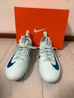 Voetbalschoenen, Sport en Fitness, Voetbal, Ophalen of Verzenden, Zo goed als nieuw, Schoenen