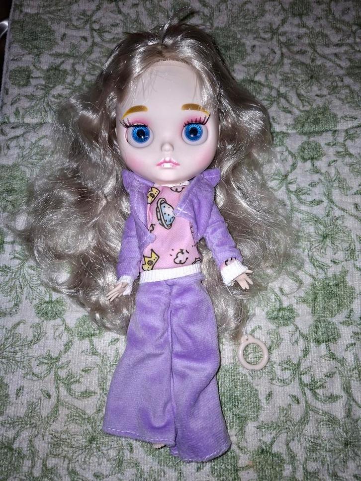 Blythe, Verzamelen, Poppen, Zo goed als nieuw, Pop, Ophalen of Verzenden