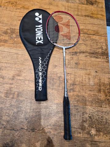 Yonex Nanospeed 100 Badminton Racket beschikbaar voor biedingen