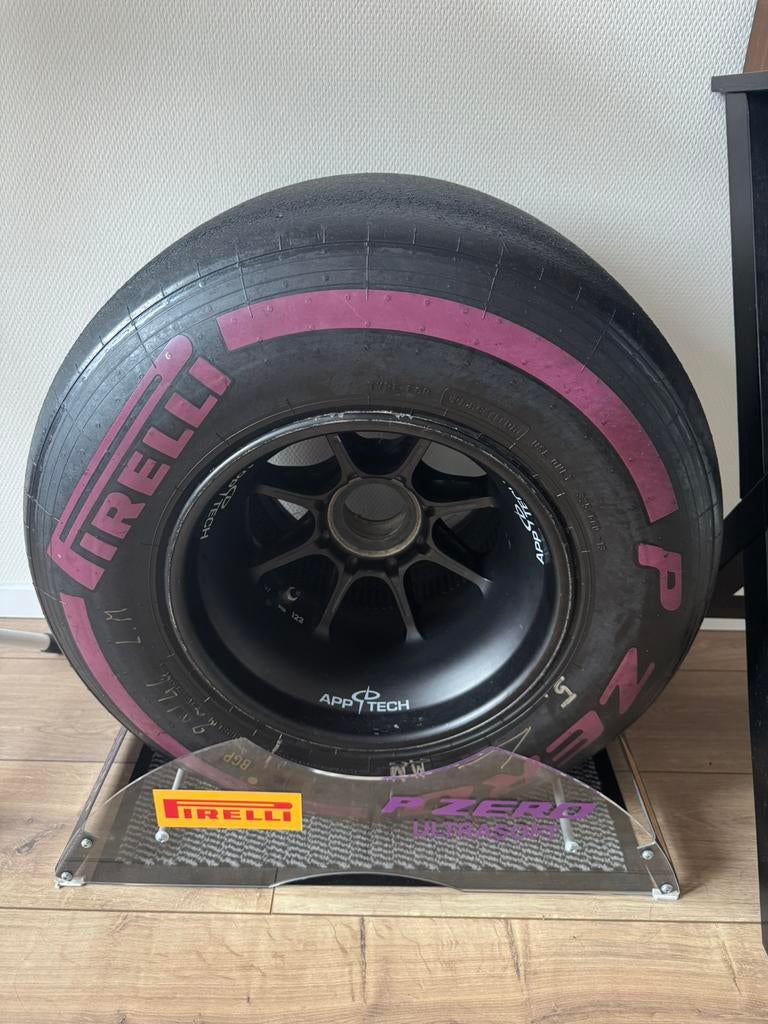 Formule 1 velg williams, Verzamelen, Ophalen of Verzenden, Zo goed als nieuw, Formule 1