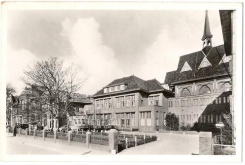 Ansichtkaart Zwolle RK Ziekenhuis Voorzijde, Verzamelen, Ansichtkaarten | Nederland, Gelopen, Overijssel, Verzenden