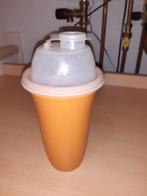 Tupperware vintage quickshaker oranje 500 ml, Huis en Inrichting, Oranje, Ophalen of Verzenden, Zo goed als nieuw