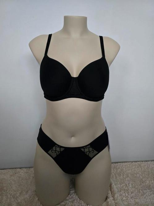 Nieuw wacoal spacer bh
75B 80B 90B 70C 75C 80C 85C 90C
65D 7, Kleding | Dames, Ondergoed en Lingerie, BH, Zwart, Ophalen of Verzenden