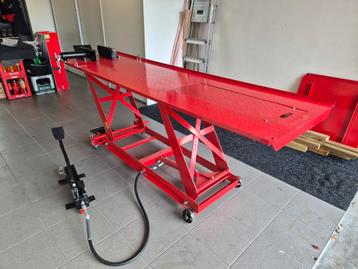 Motor Heftafel / Brug Datona Scooter, Brommer Zeer Netjes! beschikbaar voor biedingen