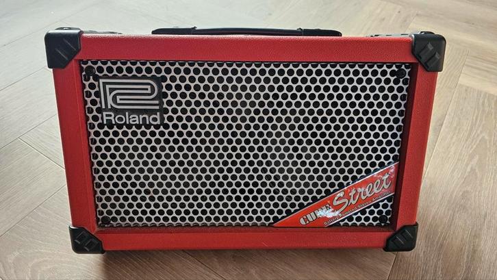 Roland Cube Street draagbare versterker, Muziek en Instrumenten, Versterkers | Bas en Gitaar, Gebruikt, Minder dan 50 watt, Ophalen