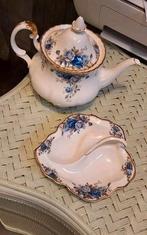Royal albert moonlight rose grote theepot en bonbonblad, Antiek en Kunst, Antiek | Servies los, Ophalen of Verzenden
