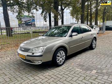 Ford Mondeo 1.8-16V First Edition NAP NIEUWE APK CRUISE CLIM beschikbaar voor biedingen