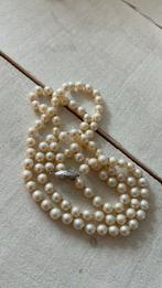 Parel ketting met zilveren slotje, Sieraden, Tassen en Uiterlijk, Kettingen, Ophalen, Gebruikt, Wit, Steen of Mineraal