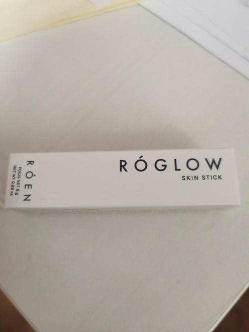 Roen roglow skin stick in kleur glazed, Sieraden, Tassen en Uiterlijk, Uiterlijk | Cosmetica en Make-up, Nieuw, Gehele gezicht