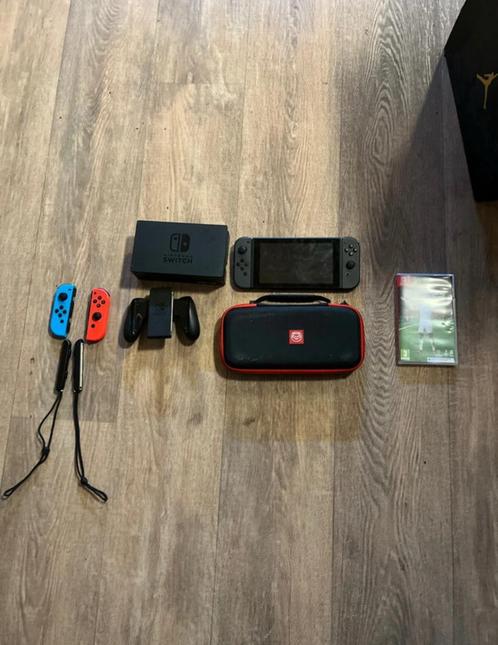 Nintendo switch V1, Spelcomputers en Games, Spelcomputers | Nintendo Switch, Zo goed als nieuw, Switch Original, Ophalen of Verzenden