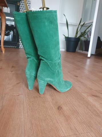 Groene laarsjes met vintage uitstraling maat 39 beschikbaar voor biedingen