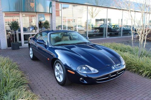 Jaguar XK8 4.0 V8 Coupé Very Nice condition Saphire Bleu, Auto's, Jaguar, Bedrijf, Te koop, XK, ABS, Airbags, Airconditioning