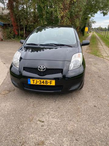 Toyota Yaris 1.0 12V Vvt-i 5DR 2009 apk nieuw  nette auto beschikbaar voor biedingen