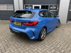 Bmw 1-serie 118i Executive M-sport AUT. NAP Dealer OH Pano H, Gebruikt, Blauw, Leder en Stof, Parkeerassistent