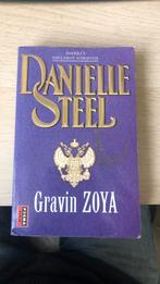 Danielle Steel - Gravin Zoya, Ophalen of Verzenden, Gelezen, Danielle Steel