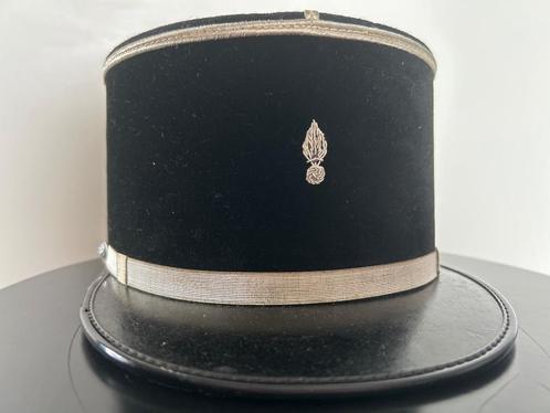 Franse Gendarme kepi, Verzamelen, Militaria | Algemeen, Landmacht, Helm of Baret, Overige gebieden, Verzenden