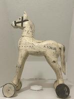 Houten paard op wielen, Verzamelen, Beelden en Beeldjes, Ophalen, Zo goed als nieuw, Dier