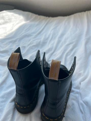 NIEUW Dr Martens vegan boots - maat 37 beschikbaar voor biedingen