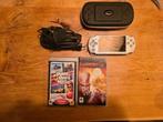 Playstation portable psp 2000 incl 2 games, Avontuur en Actie, 1 speler, Ophalen of Verzenden, Zo goed als nieuw