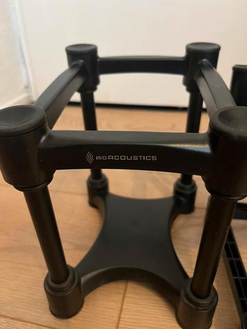 IsoAcoustics studio monitor / speaker statieven. beschikbaar voor biedingen