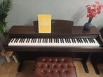 Yamaha YDP-140 digitale piano, Muziek en Instrumenten, Piano's, Gebruikt, Bruin, ., Ophalen of Verzenden