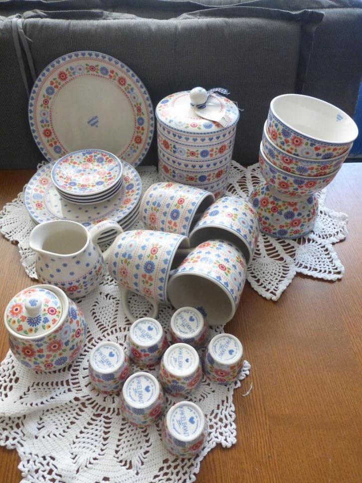 Servies Kakelbont -Yvon Jaspers, Huis en Inrichting, Keuken | Servies, Gebruikt, Overige stijlen, Aardewerk, Ophalen of Verzenden