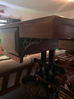 Antieke Hangtafel met Gietijzeren Onderstel Industrieel Desi, Antiek en Kunst, Ophalen
