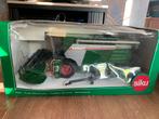 Siku Fendt Mähdrescher 1:32 nieuw in doos, Hobby en Vrije tijd, Modelauto's | 1:32, Ophalen of Verzenden, Nieuw, Tractor of Landbouw
