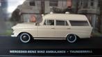 Mercedes Benz Binz Ambulance 1:43 James Bond Thunderball Pol, Overige merken, Auto, ., Nieuw