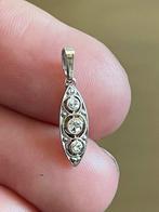14 karaat gouden art-decohanger met oud slijpsel diamanten, Gebruikt, Overige voorstellingen, Ophalen of Verzenden, Met edelsteen