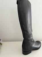 Leren laars van Hugo Boss maat 38, Hoge laarzen, Zwart, Ophalen of Verzenden, Zo goed als nieuw