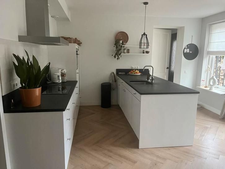 Complete Keuken met Eiland - Zelf Demonteren, Huis en Inrichting, Keuken | Complete keukens, Gebruikt, Overige typen, Wit, Kunststof