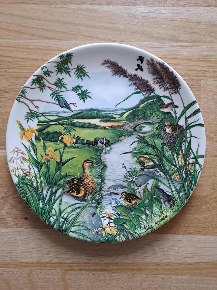 Vintage Wedgwood wandbord/sierbord Meandering stream, Antiek en Kunst, Antiek | Wandborden en Tegels, Ophalen of Verzenden