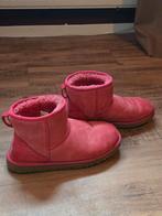 Roze UGG Classic Mini maat 40, Ophalen of Verzenden, Roze