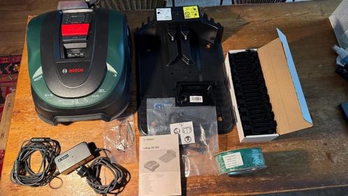 Robot maaimachine van Bosch, type Indego XS300, Tuin en Terras, Robotmaaiers, Nieuw, Minder dan 20 cm, Bestuurbaar via app, Ophalen