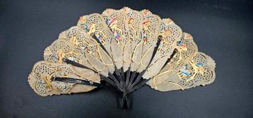 Wayang Kulit waaier hoorn en leer uit Java-Bali, Indonesië beschikbaar voor biedingen