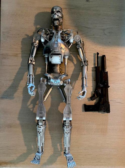 Neca Terminator Endoskeleton 1/4, Verzamelen, Film en Tv, Gebruikt, Ophalen of Verzenden